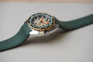 Doxa ARMY Bronze Bezel Rubber 785.60.031.26