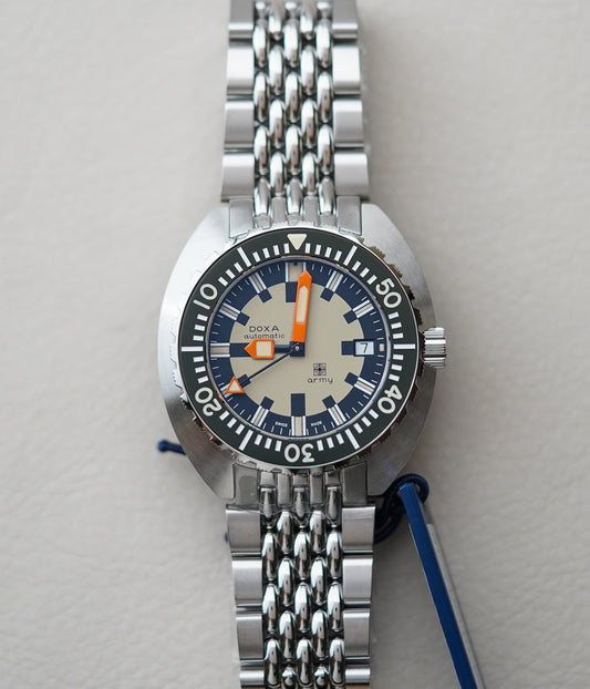 Doxa ARMY Green Steel Bezel 785.10.031G.10