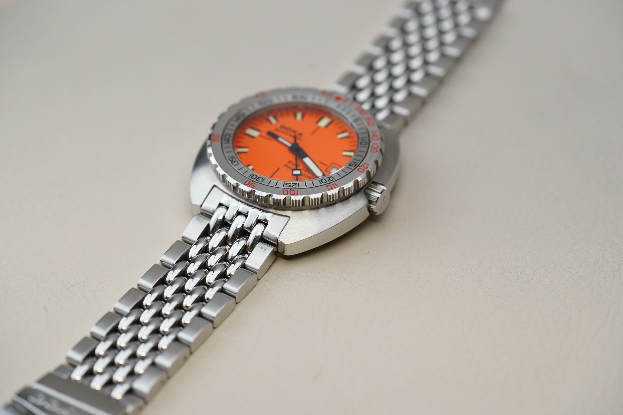 Doxa SUB 1200T Professional Limited 872.10.351.10