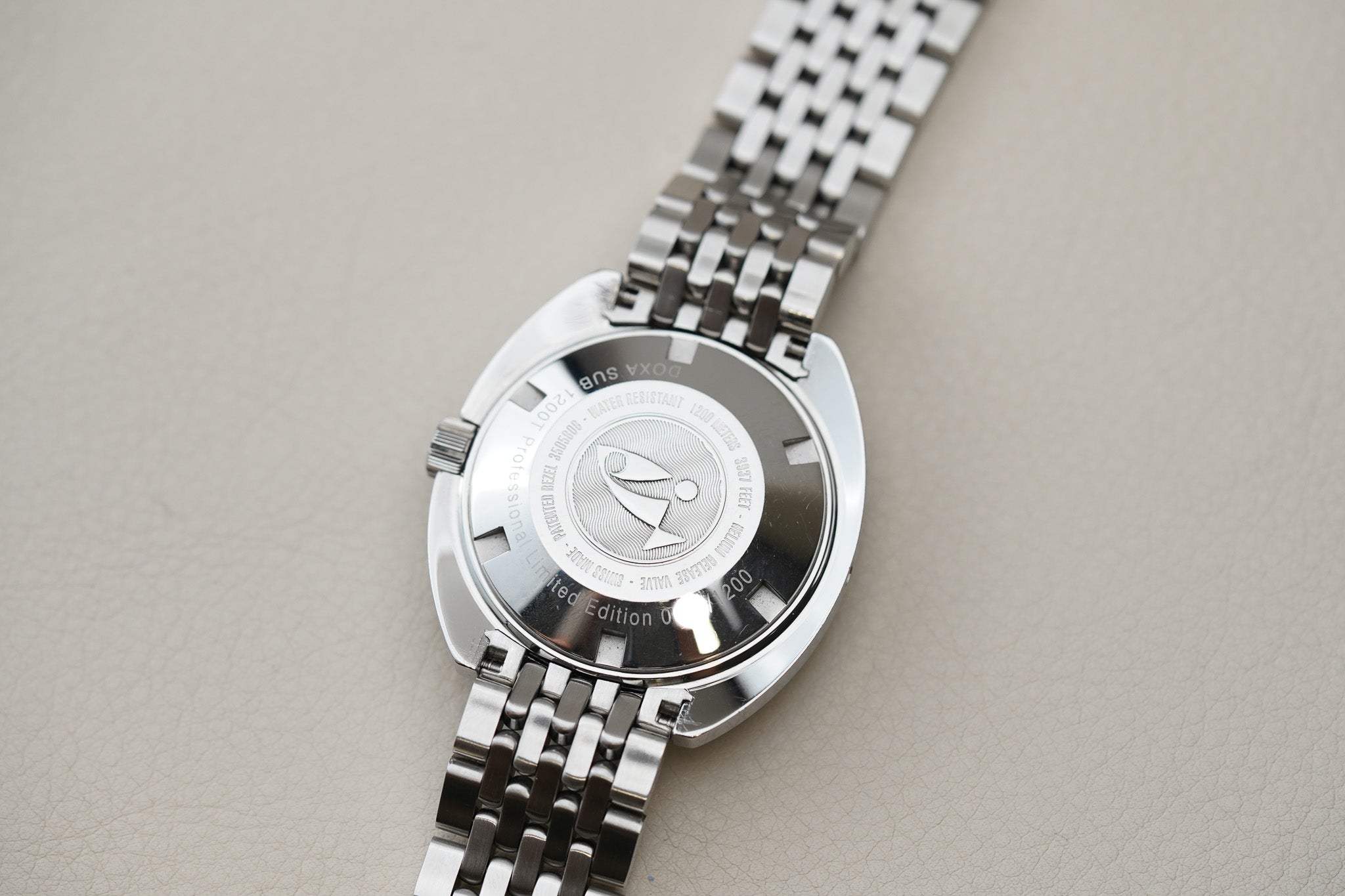 Doxa SUB 1200T Professional Limited 872.10.351.10