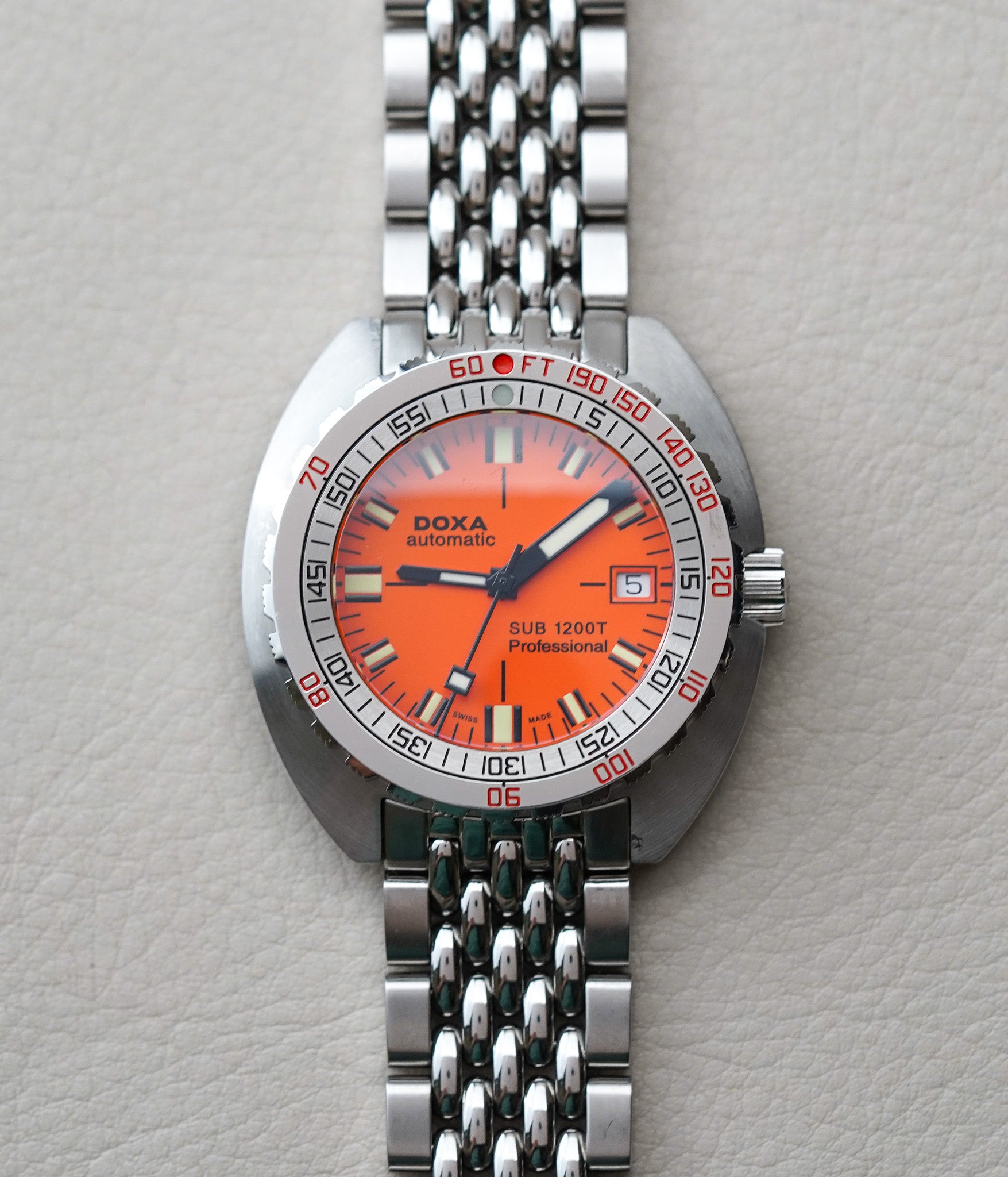 Doxa SUB 1200T Professional Limited 872.10.351.10
