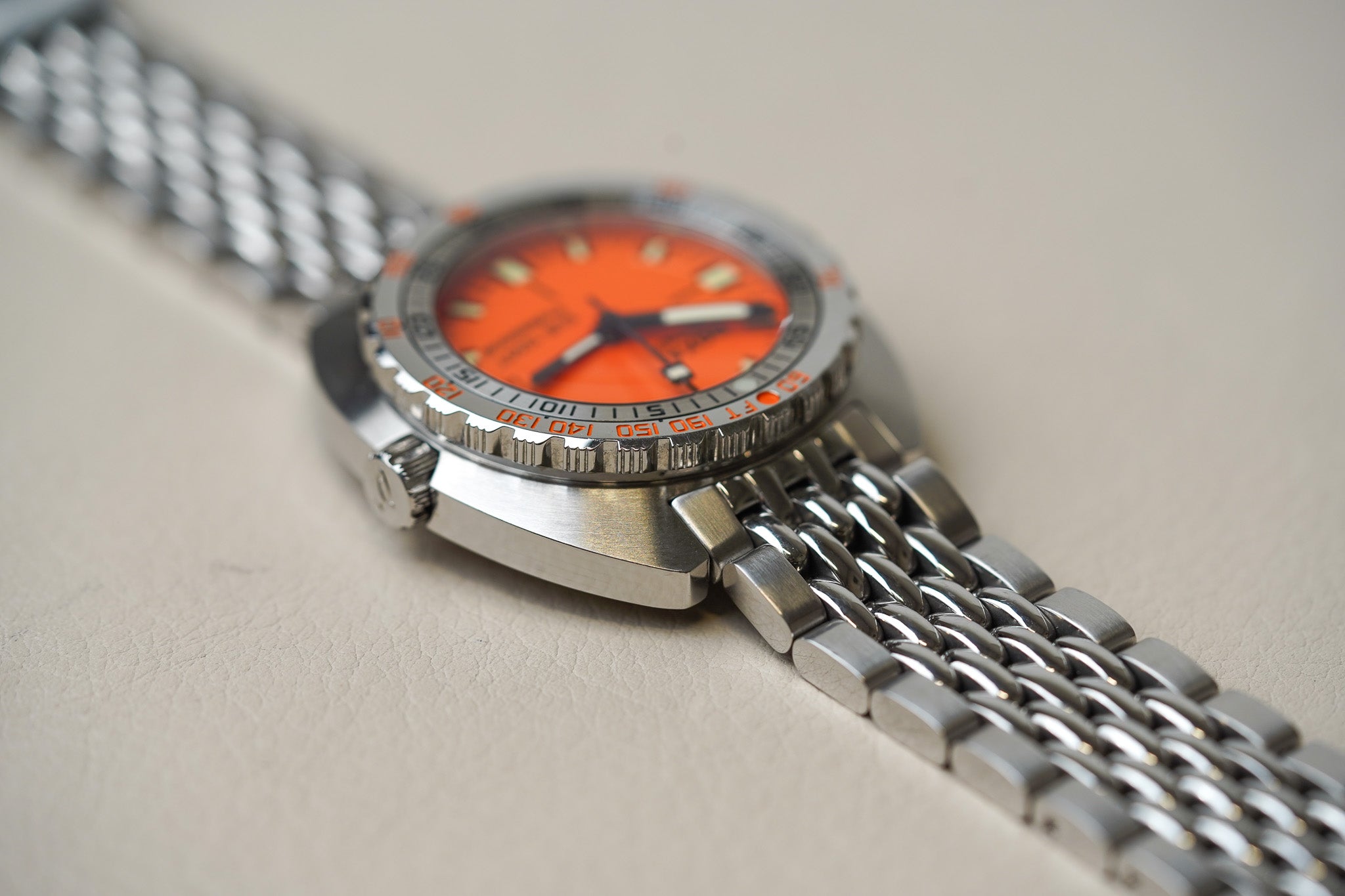 Doxa SUB 1200T Professional Limited Edition 872.10.351.10