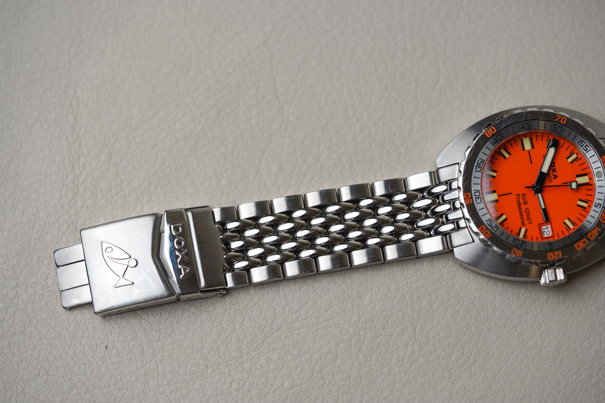 Doxa SUB 1200T Professional Limited Edition 872.10.351.10