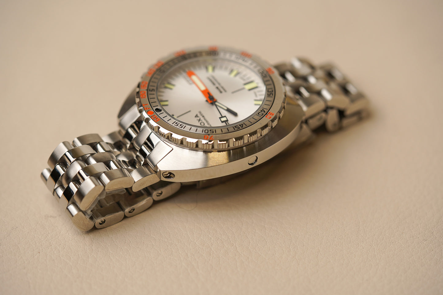 Doxa SUB 1500T Searambler 883.10.021.10