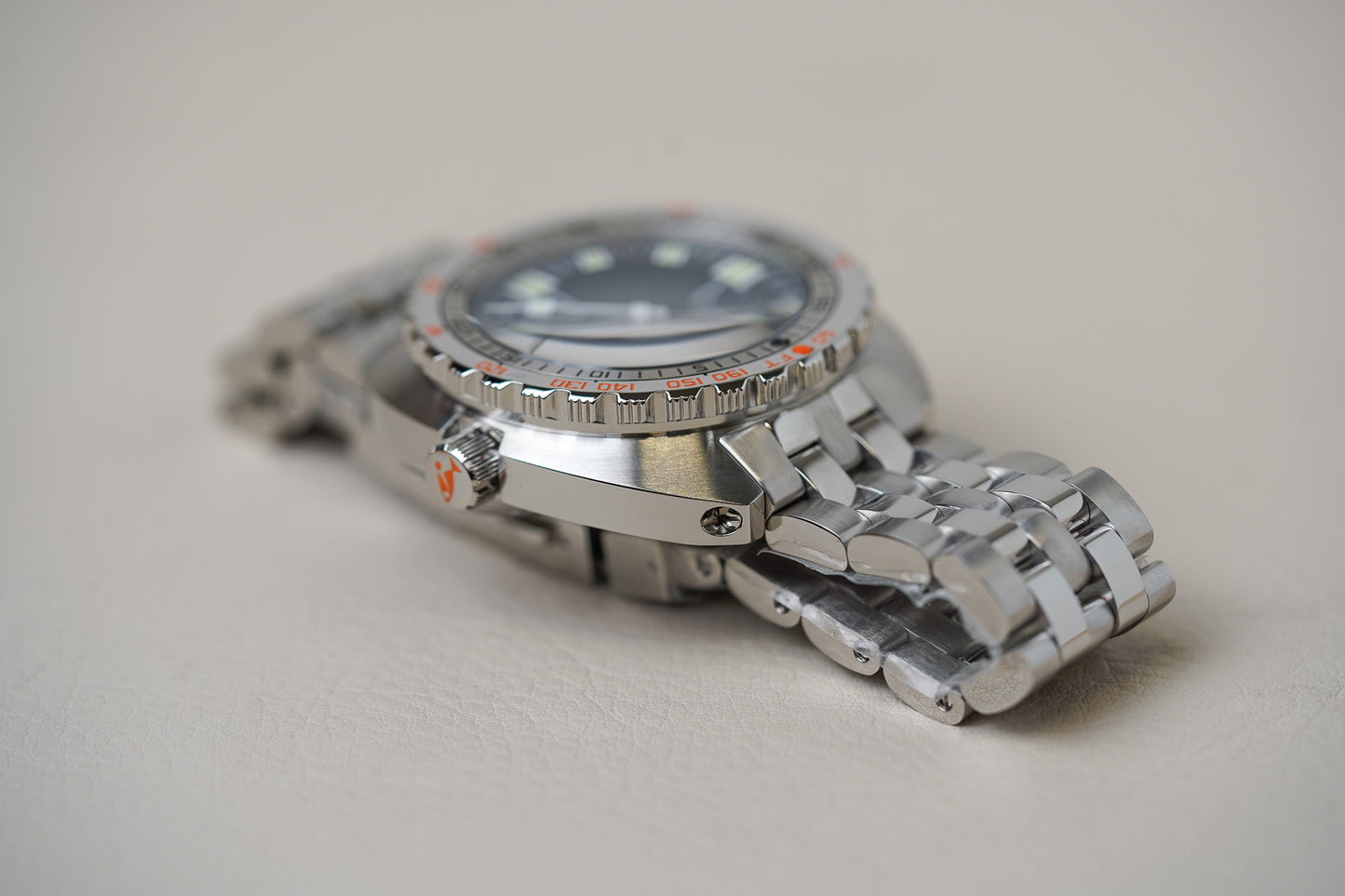 Doxa SUB 1500T Sharkhunter 883.10.101.10