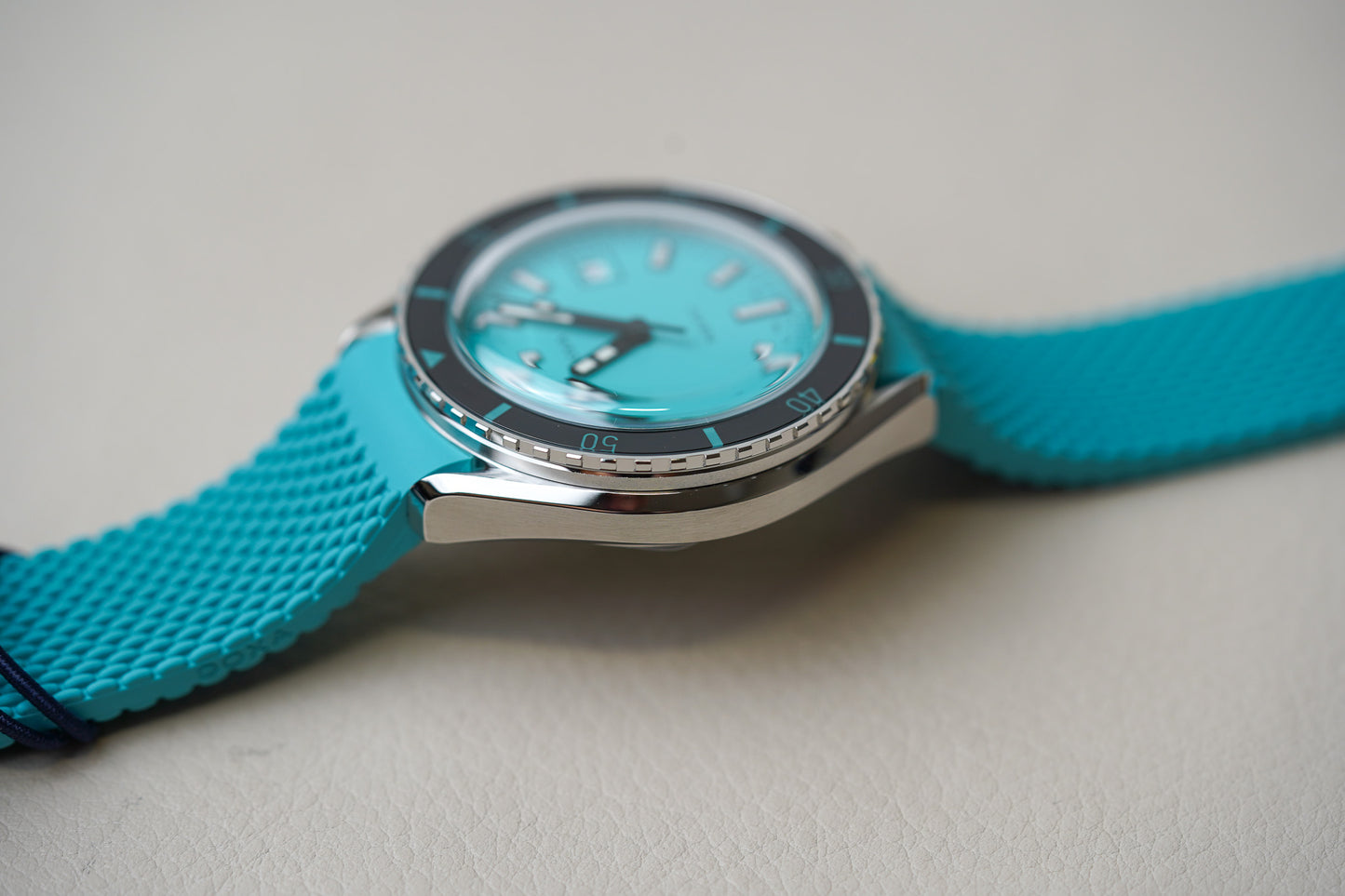 Doxa SUB 200 Aquamarine Rubber 799.10.241.25