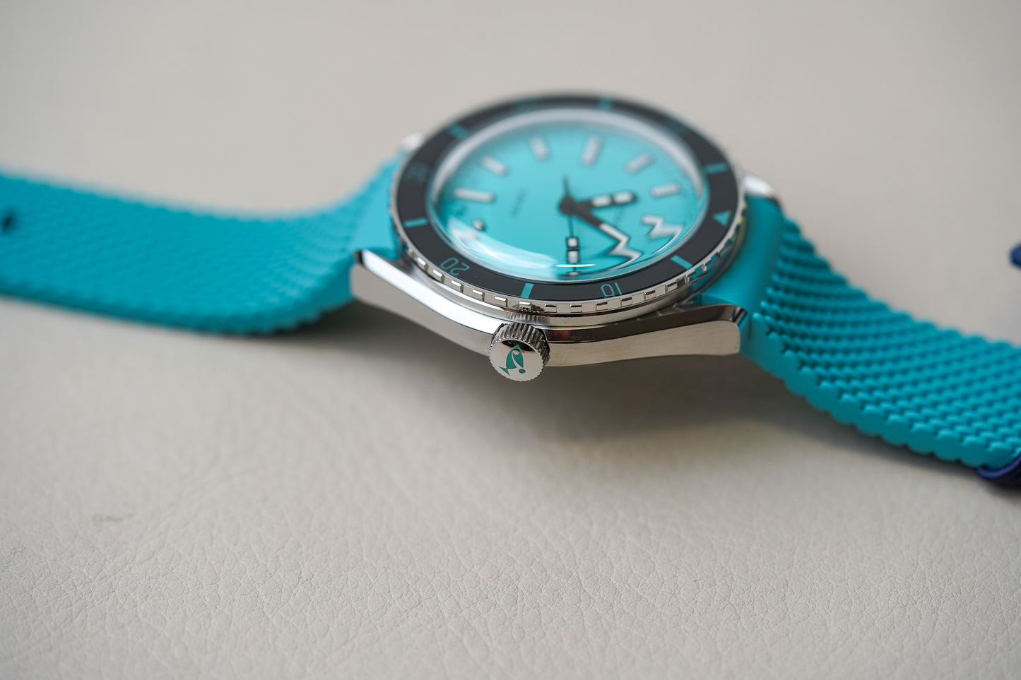 Doxa SUB 200 Aquamarine Rubber 799.10.241.25