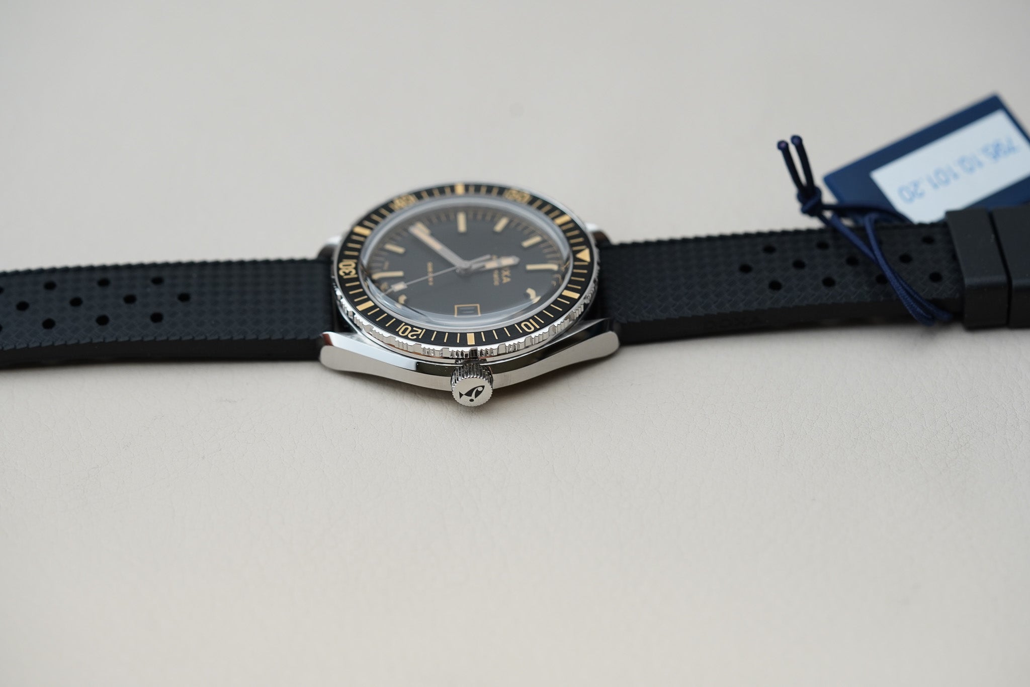 Doxa SUB 200 II Sharkhunter 795.10.101.20
