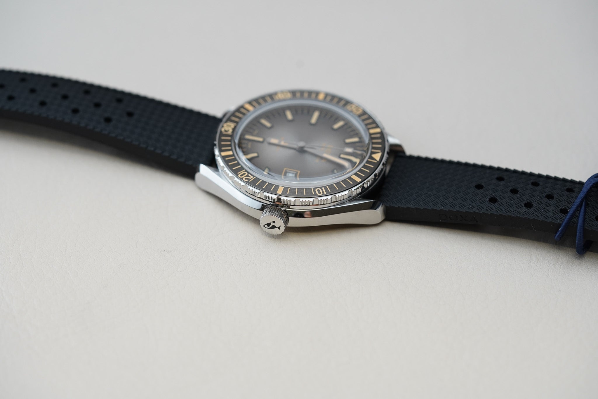Doxa SUB 200 II Sharkhunter Vintage 795.10.101V.20 Grey Insert