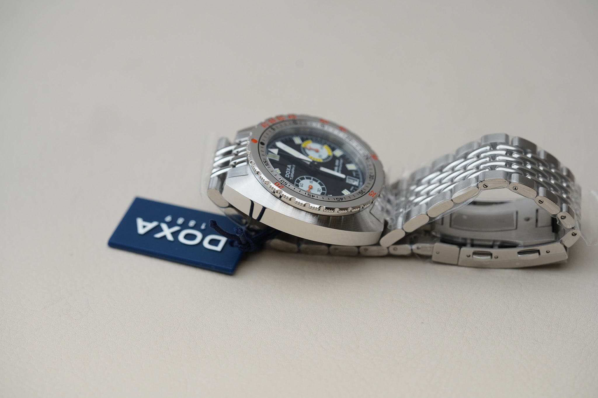 Doxa SUB 200 T.Graph II Sharkhunter 806.10.101.10