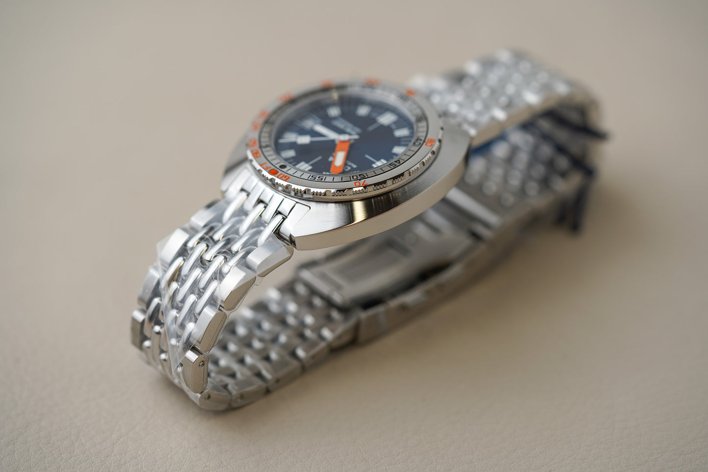 Doxa SUB 200T Caribbean Sunray 804.10.201S.10