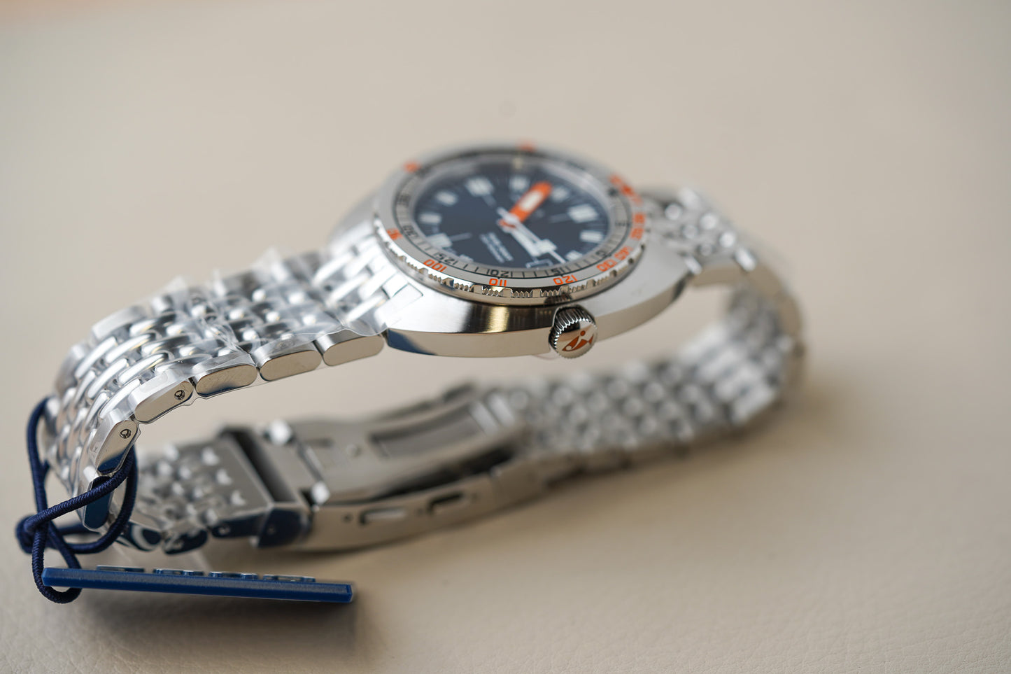 Doxa SUB 200T Caribbean Sunray 804.10.201S.10