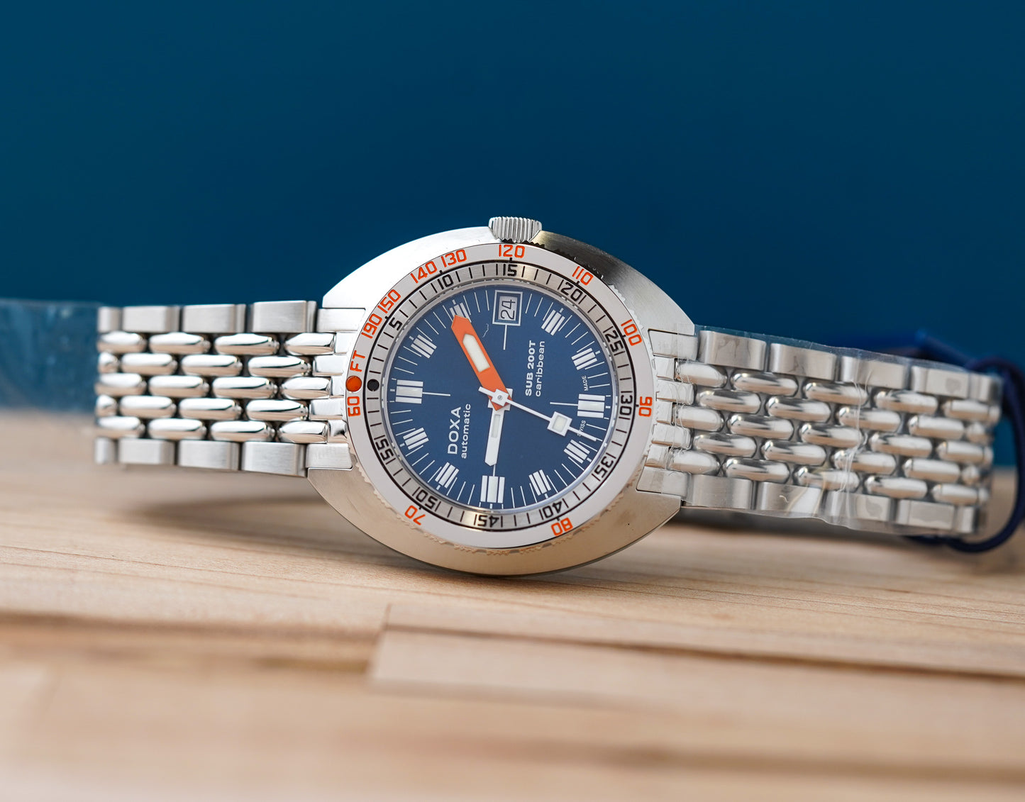 Doxa SUB 200T Caribbean Sunray 804.10.201S.10
