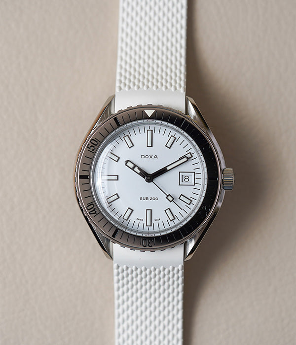 Doxa SUB 200 Whitepearl Steel Inlay Rubber 796.10.011.23