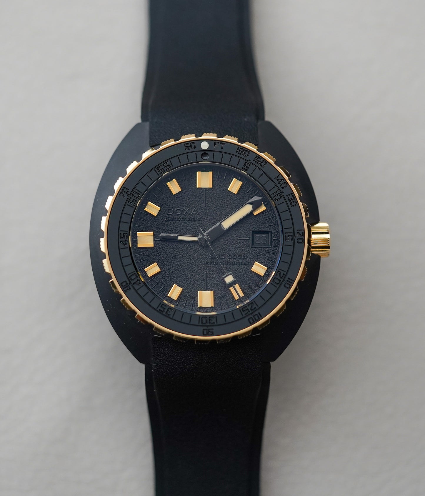 Doxa SUB 300 Beta Sharkhunter 830.20.101.20