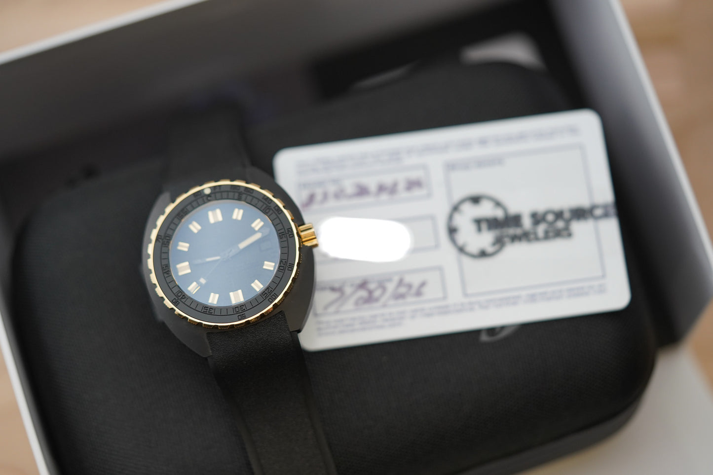Doxa SUB 300 Beta Sharkhunter 830.20.101.20