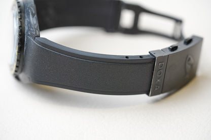 Doxa SUB 300 Carbon Aqua Lung US Divers Sharkhunter 822.70.101AQL.20