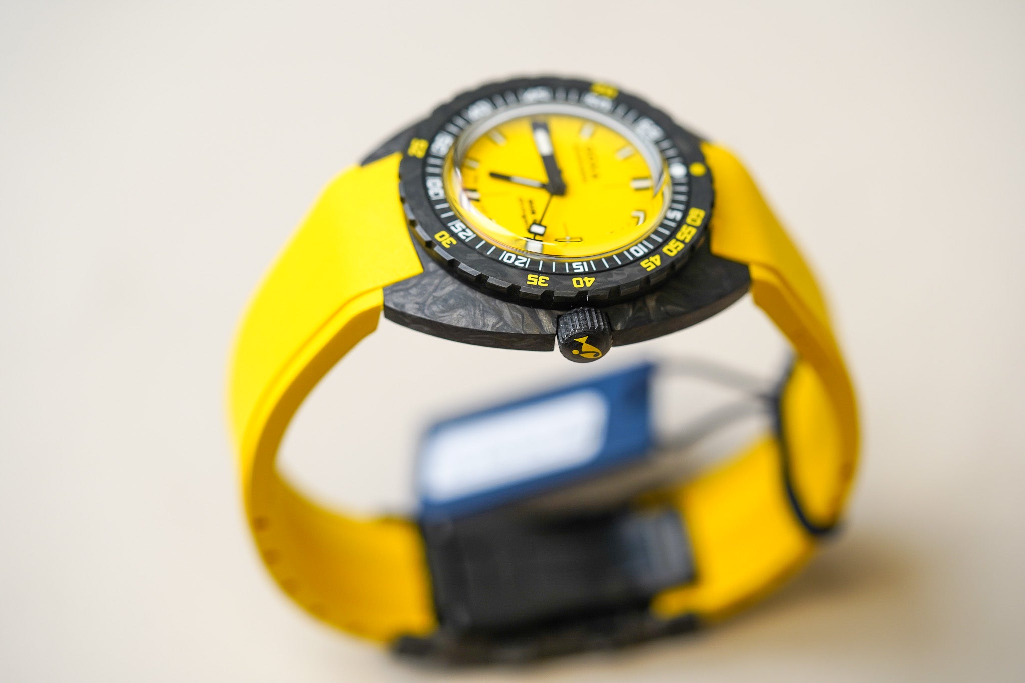 Doxa SUB 300 Carbon Divingstar 822.70.361.31