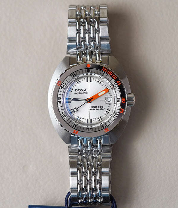 Doxa SUB 300 Searambler 821.10.021.10