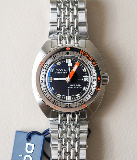 Doxa SUB 300 Sharkhunter 821.10.101.10