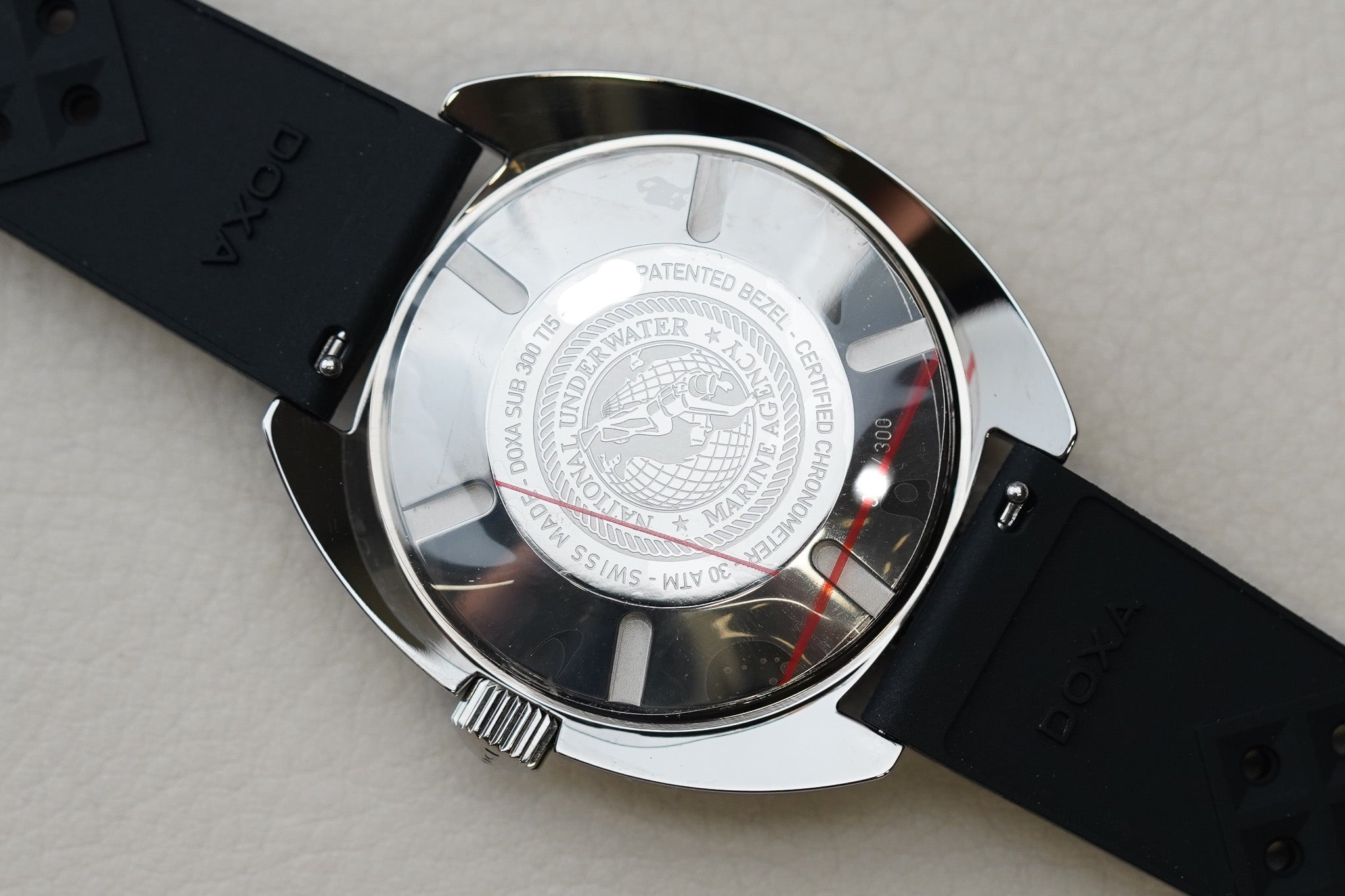 Doxa SUB 300 TI5 Clive Cussler Limited Edition 823.50.121.20-SE14