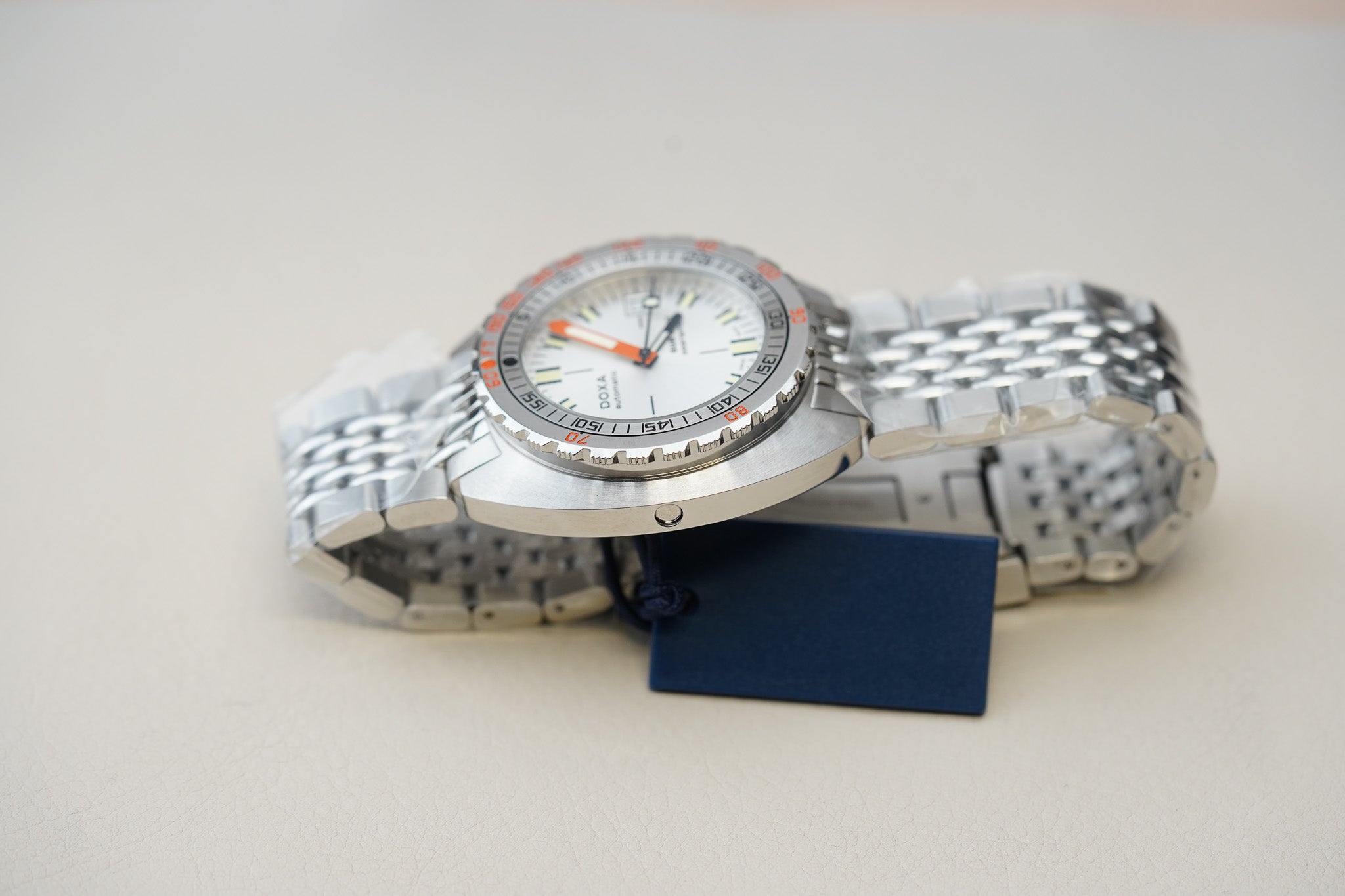 Doxa SUB 300T Searambler 840.10.021.10