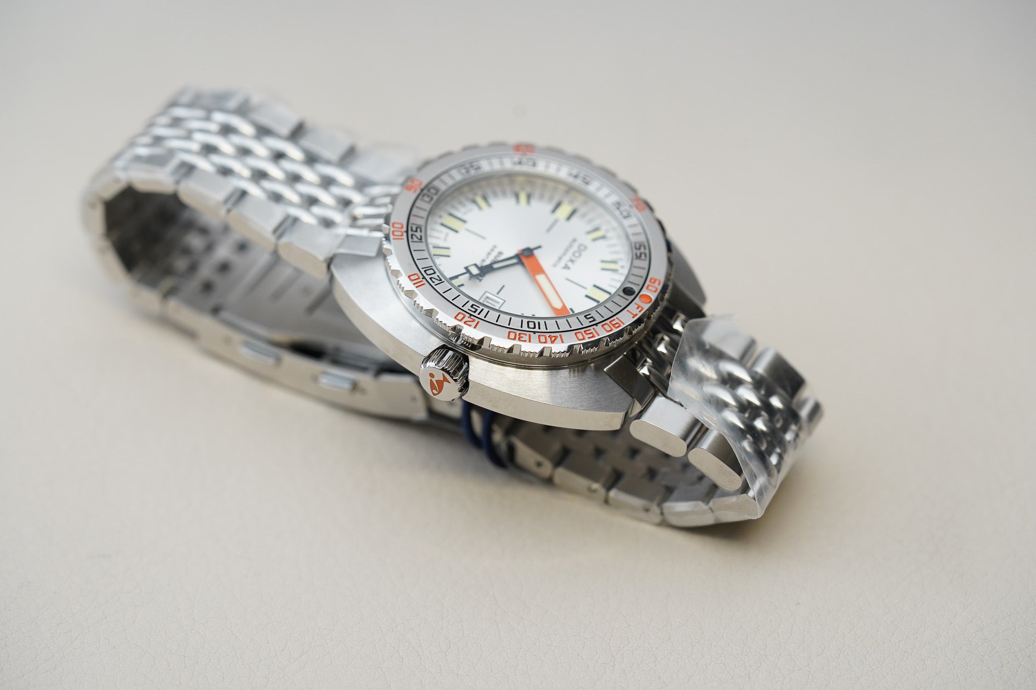 Doxa SUB 300T Searambler 840.10.021.10