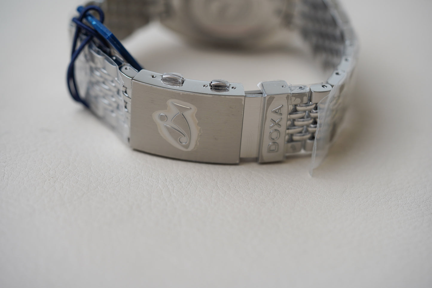 Doxa SUB 300T Sharkhunter 840.10.101.10