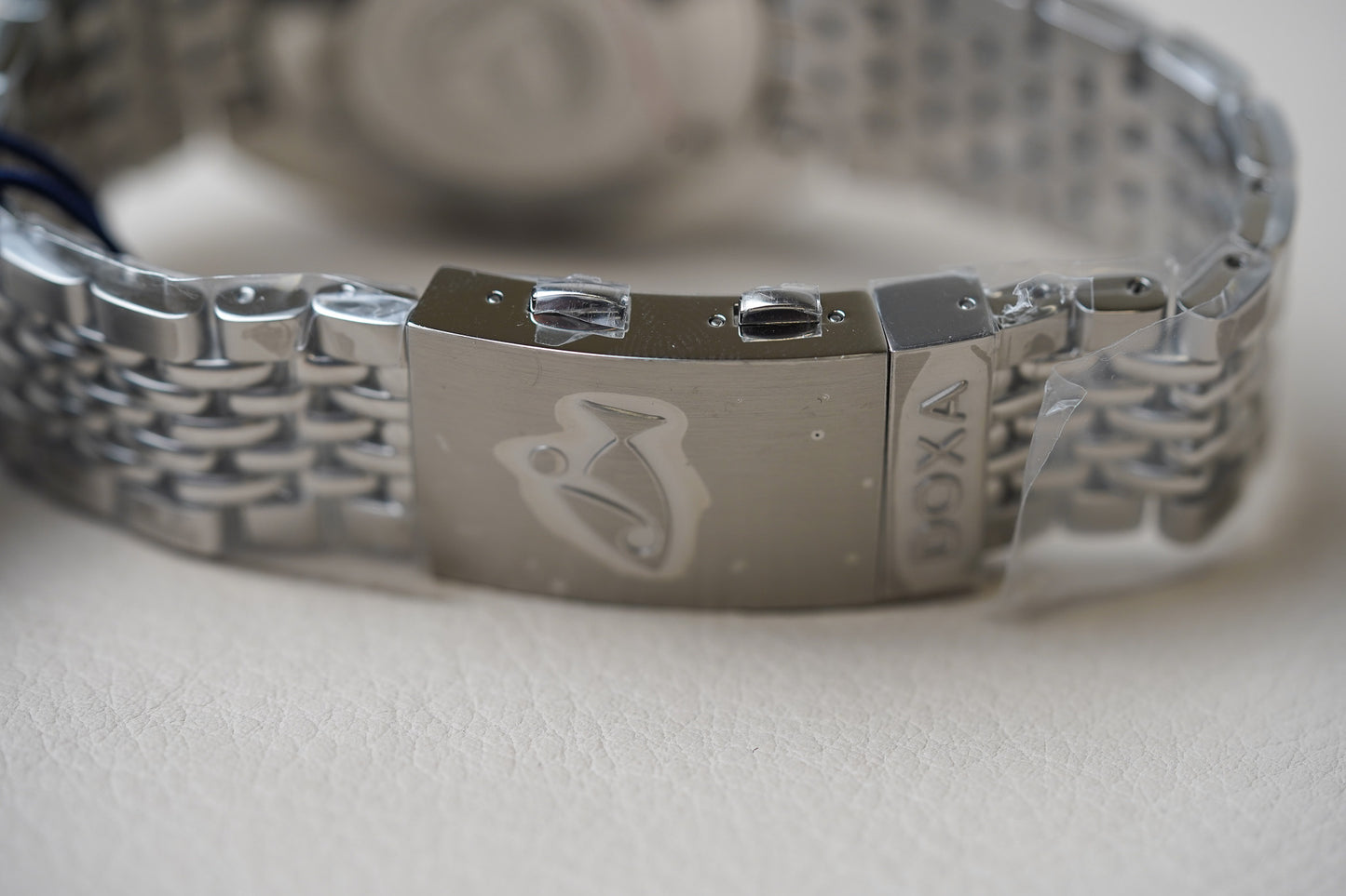 Doxa SUB 300T Sharkhunter 840.10.101.10