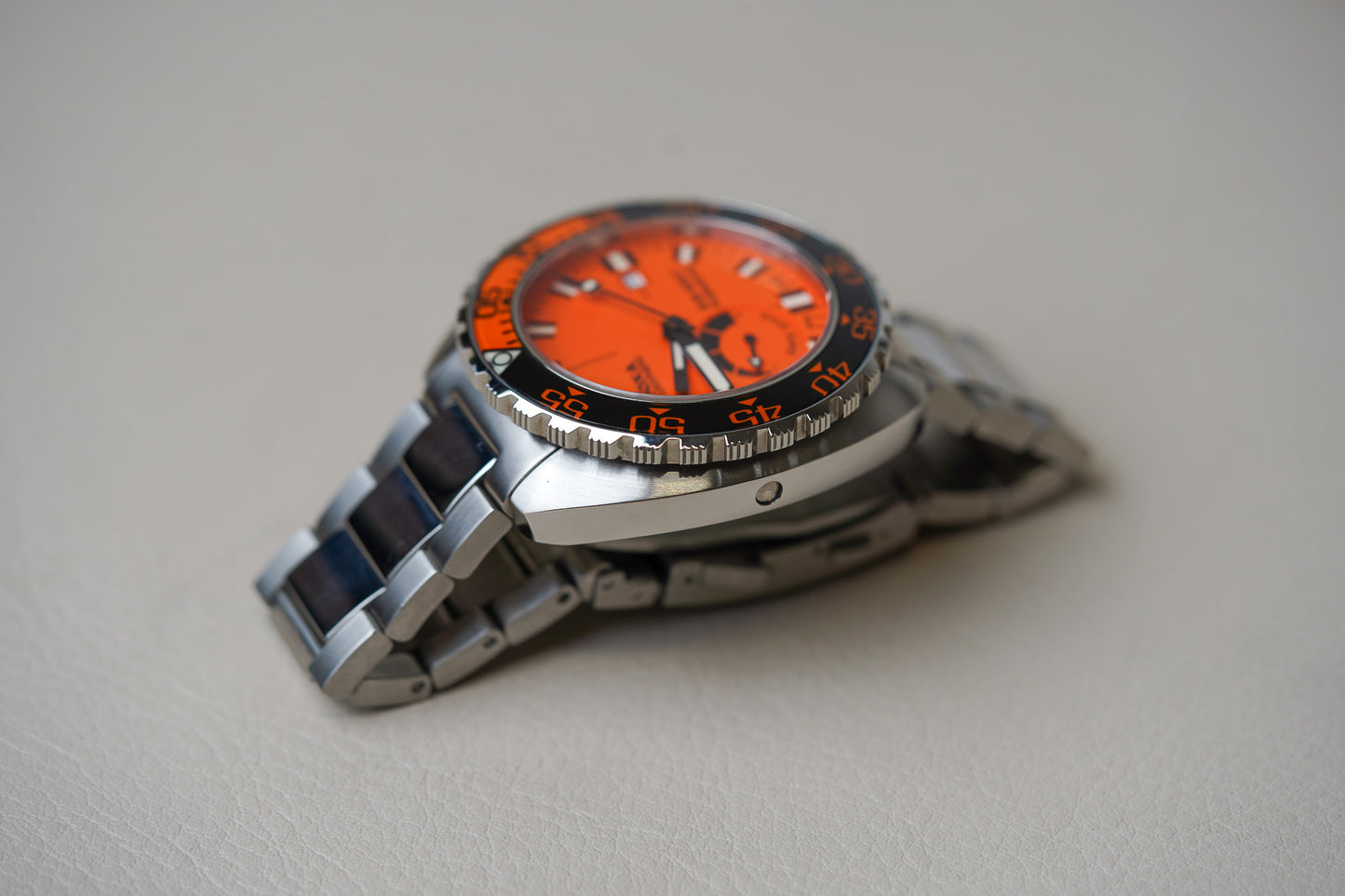 Doxa SUB 4000T Professional 876.10.351.10