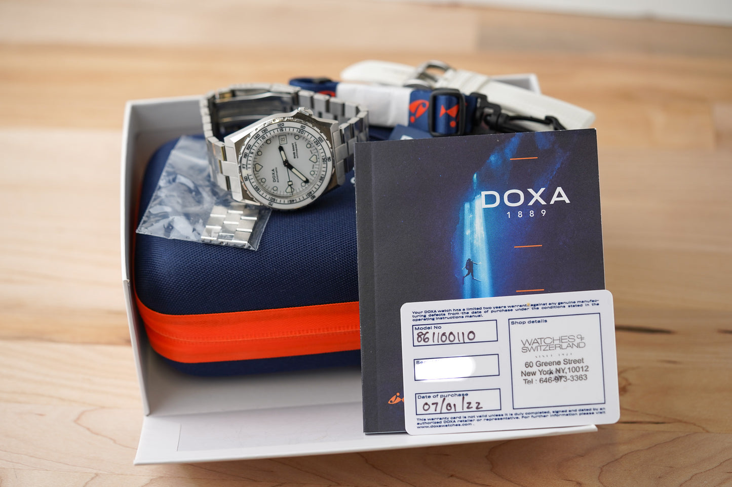 Doxa SUB 600T Whitepearl Ceramic Inlay 861.10.011.10