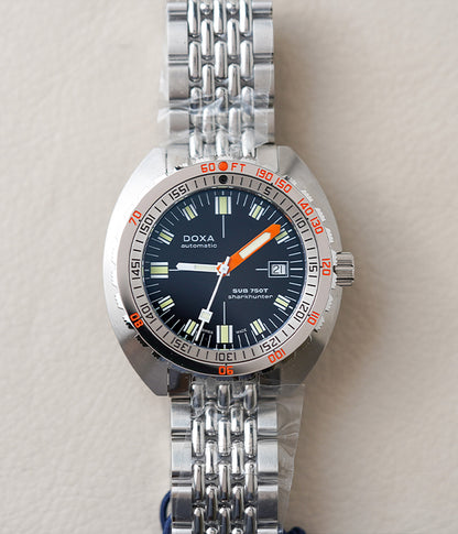 Doxa Sub 750T Sharkhunter 825.10.101.10
