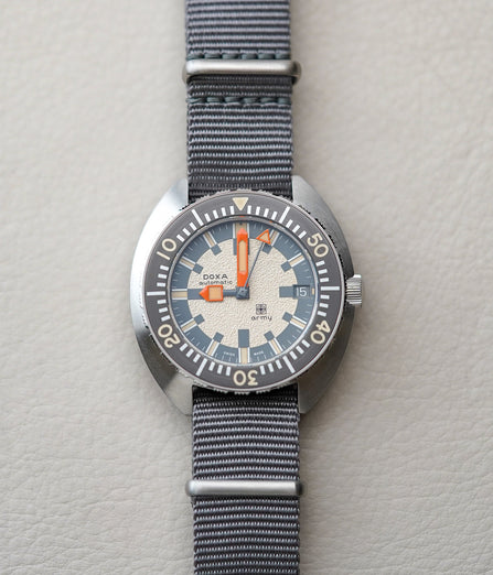 Doxa x Hodinkee SUB ARMY 200T 804.10.031.29-SE17