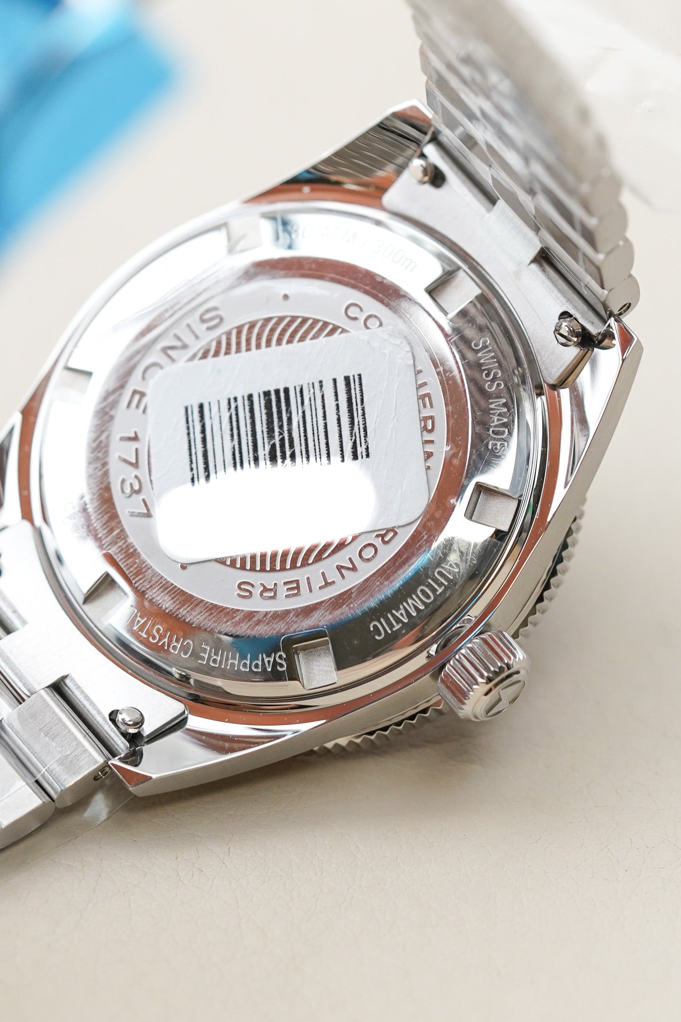 Favre Leuba Deep Raider Day Date Red 00.20311.110.10.200