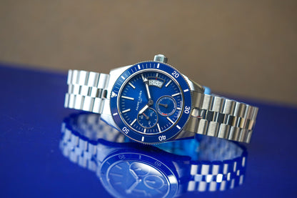 Favre Leuba Deep Raider Power Reserve Blue 00.20310.109.02.200