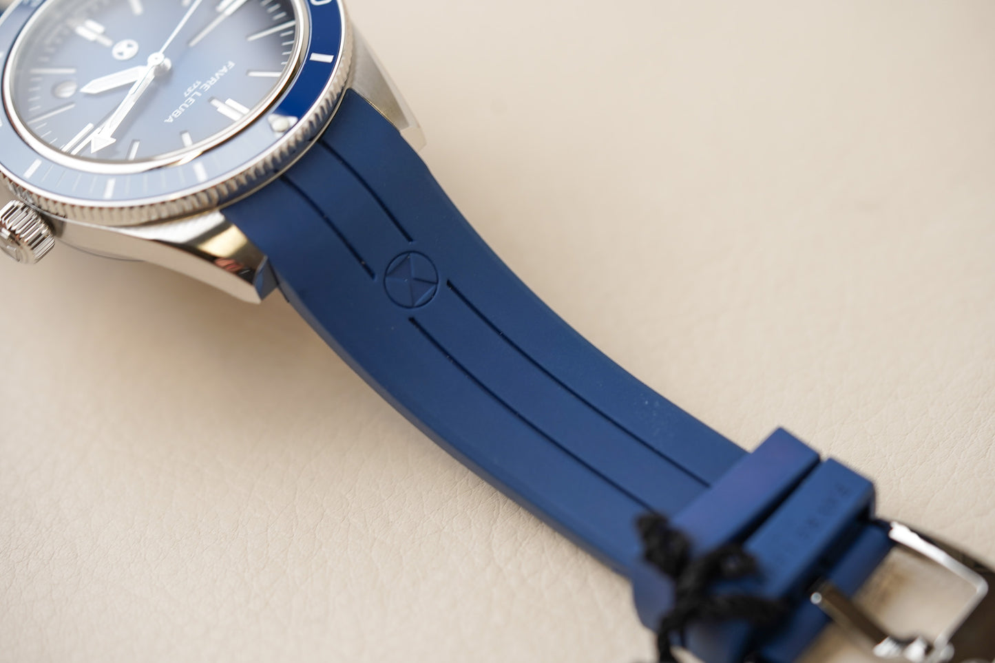 Favre Leuba Deep Raider Renaissance Blue 00.20308.101.02.302