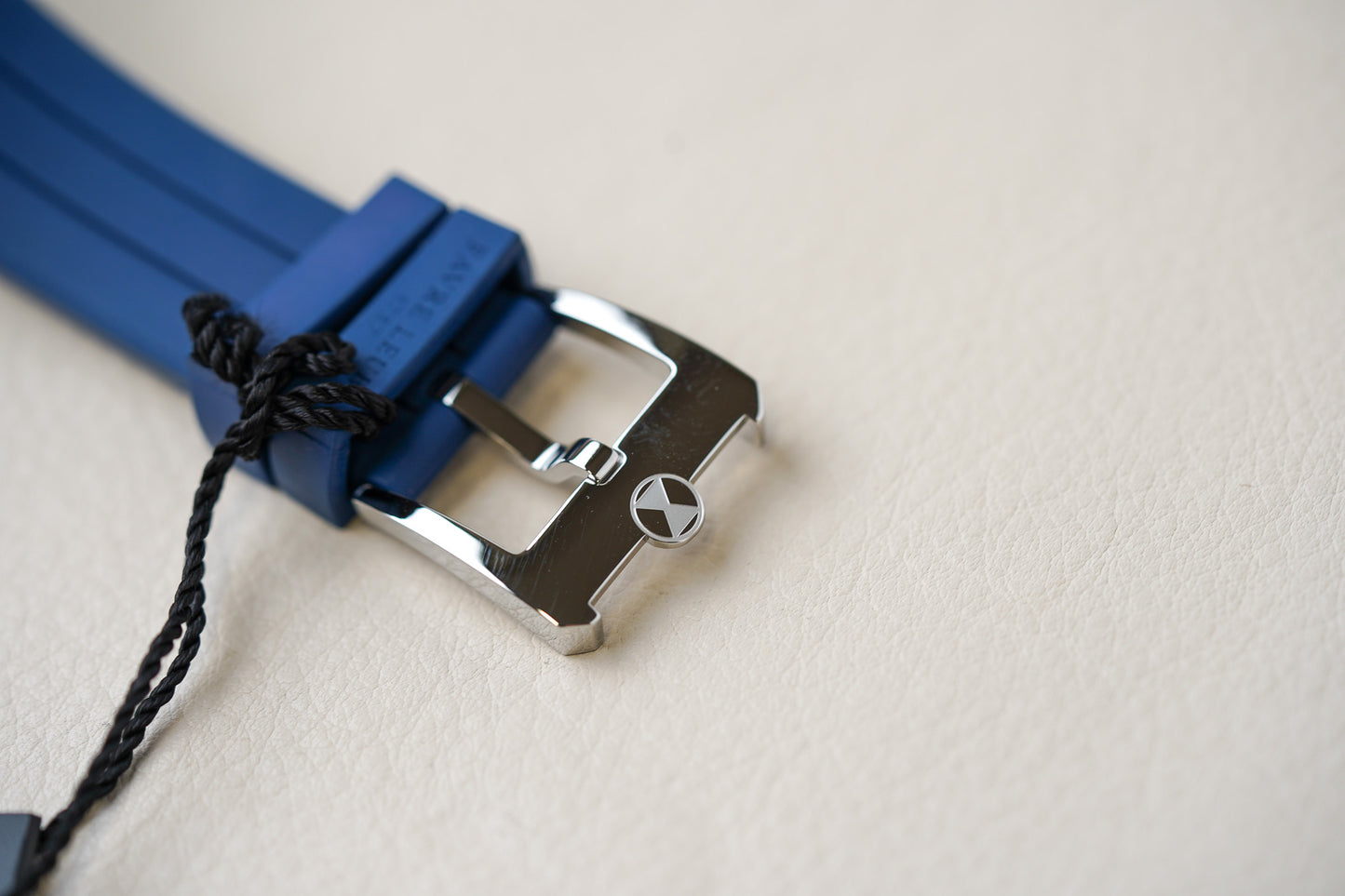 Favre Leuba Deep Raider Renaissance Blue 00.20308.101.02.302