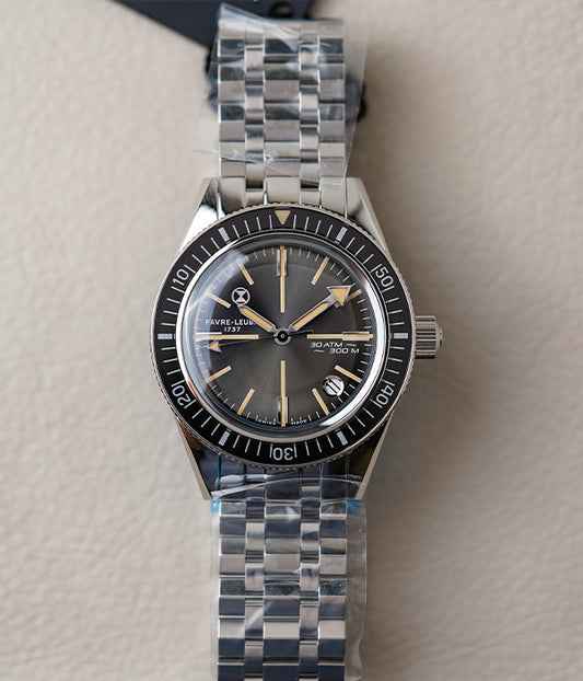 Favre Leuba Deep Raider Revival 00.20307.100.06.200