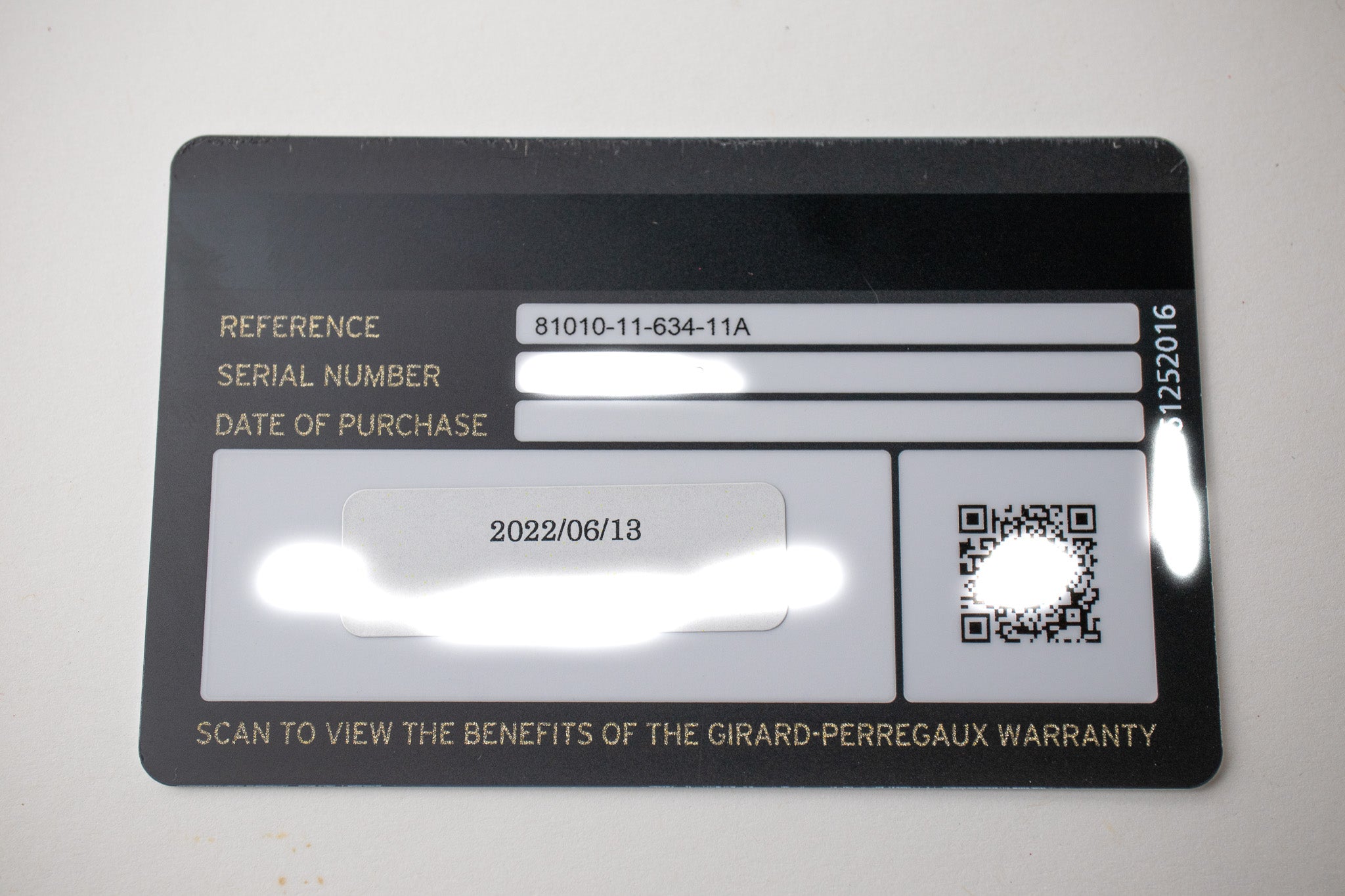 Girard-Perregaux Laureato 42mm 81010-11-634-11A