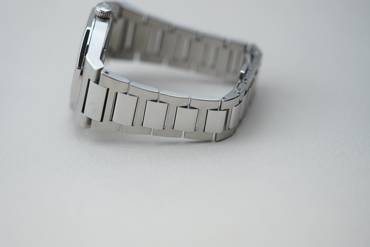 Girard-Perregaux Laureato Skeleton 81015-11-001-11A