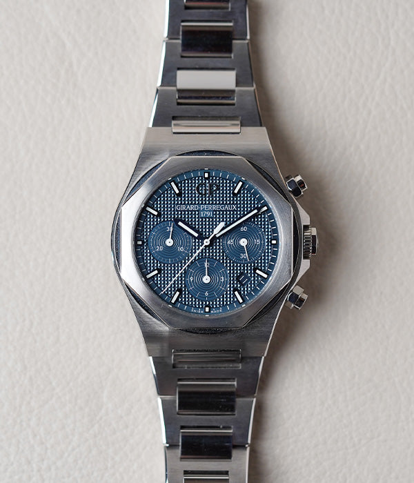 Girard Perregaux Laureato Chronograph 42mm 81020-11-431-11A
