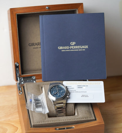 Girard Perregaux Laureato Chronograph 42mm 81020-11-431-11A