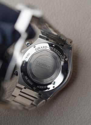 Girard Perregaux Laureato Chronograph 42mm 81020-11-431-11A