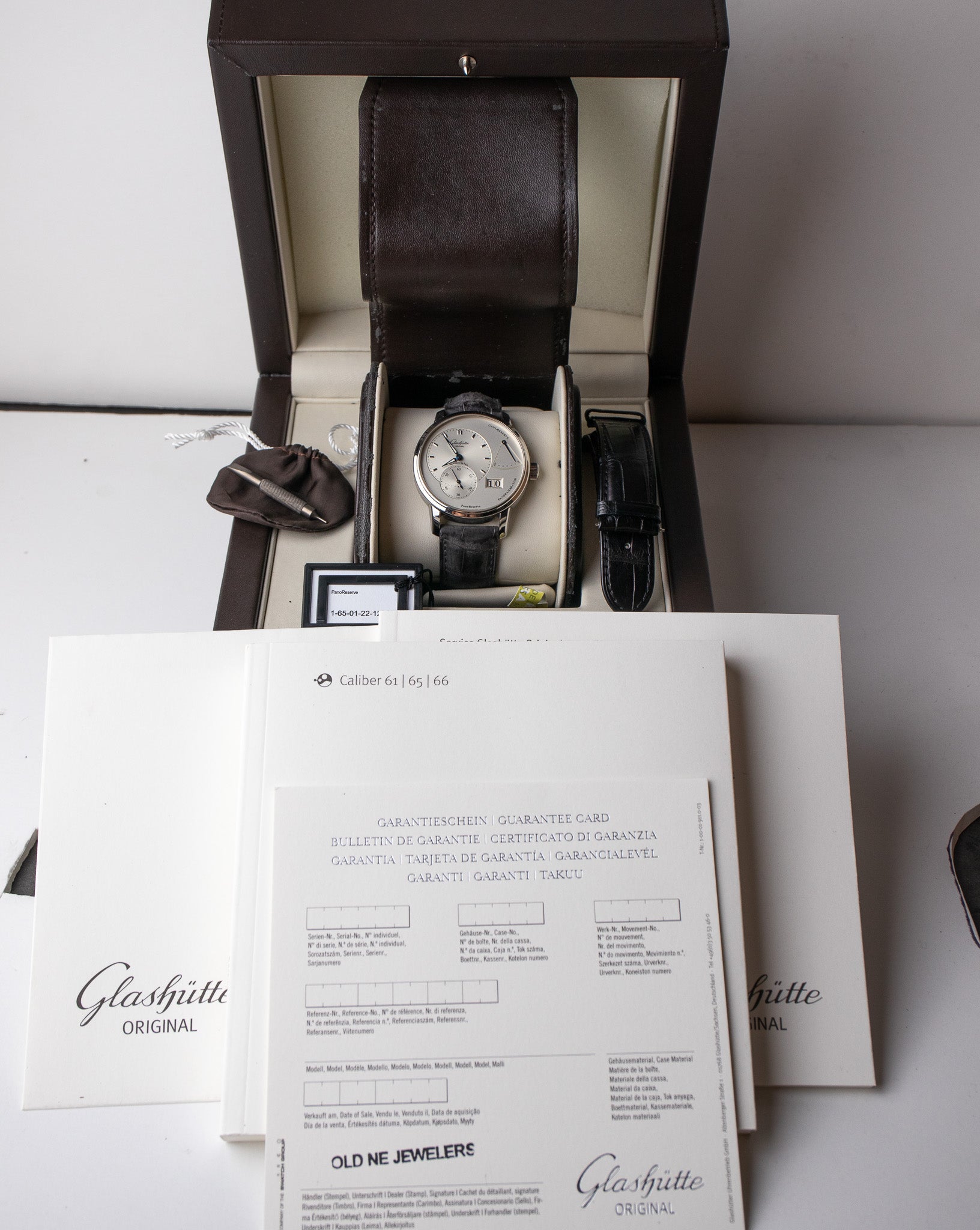 Glashutte Original Panoreserve 1-65-01-22-12-04