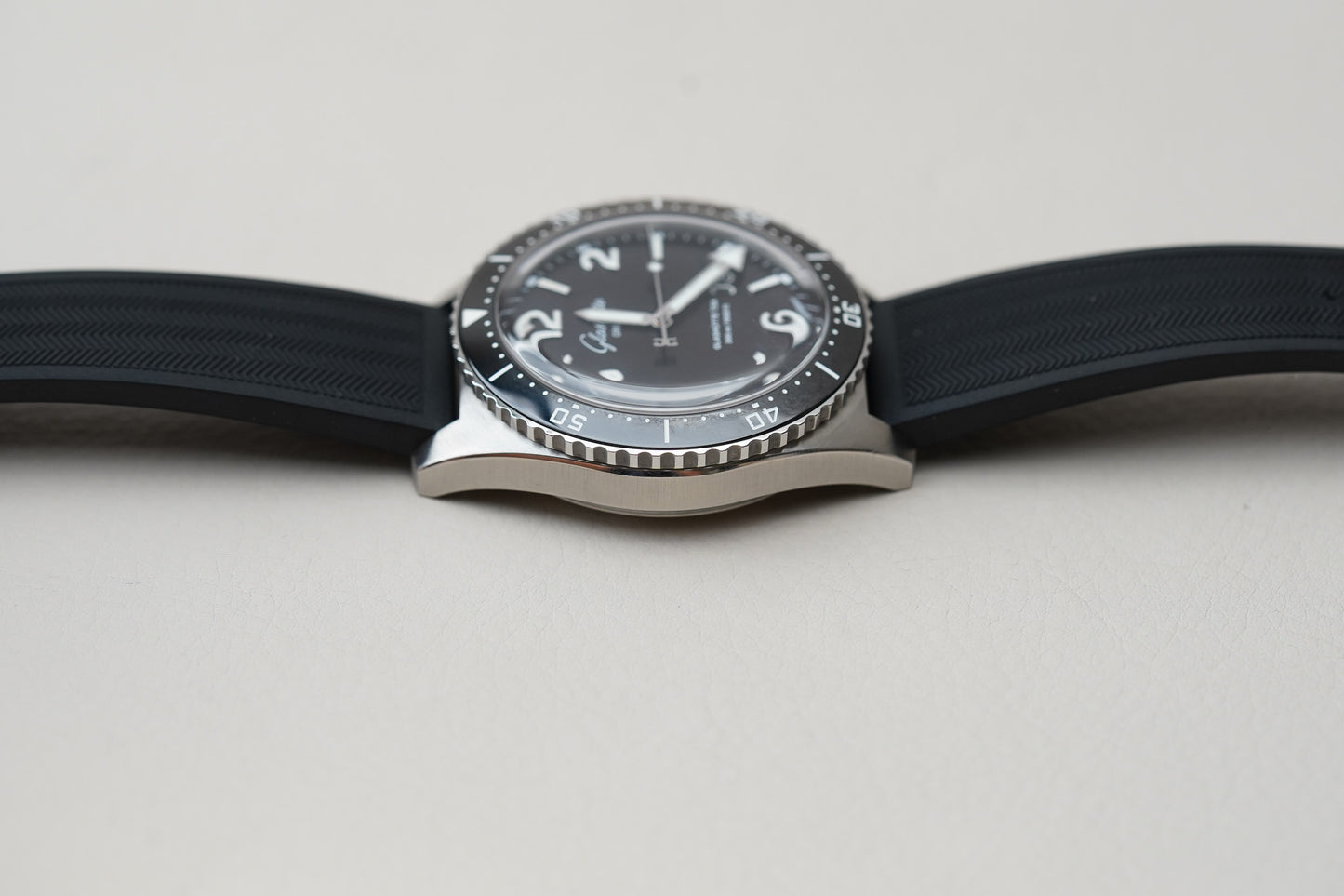 Glashutte Original SeaQ Panorama Date 1-36-13-01-80-33