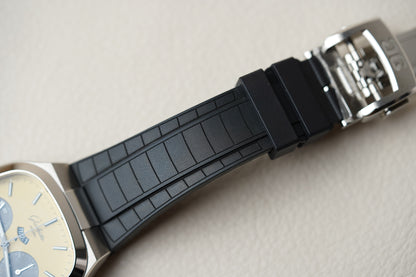 Glashutte Original Seventies Chronograph PanoramaDate Golden Bay Limited Edition 1-37-02-14-02-63