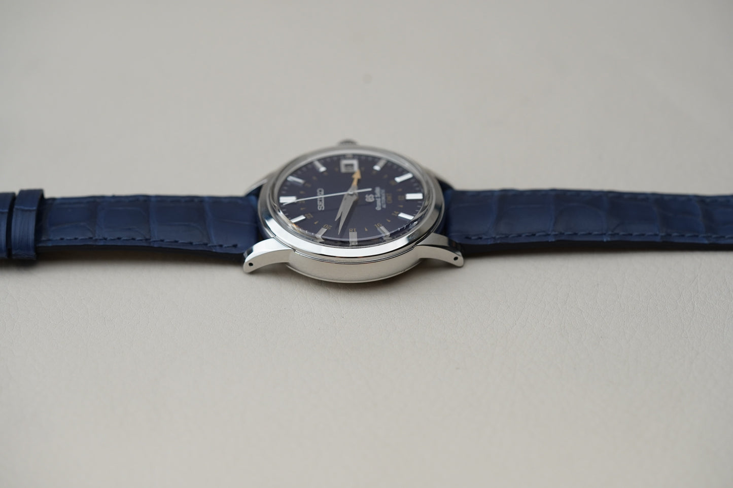 Grand Seiko Elegance GMT Blue SBGM031