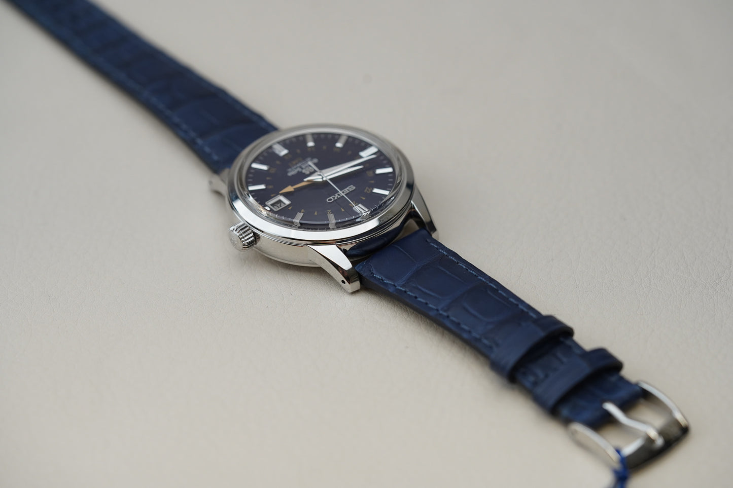 Grand Seiko Elegance GMT Blue SBGM031