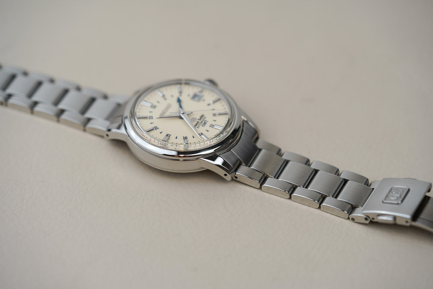 Grand Seiko Elegance GMT SBGM003