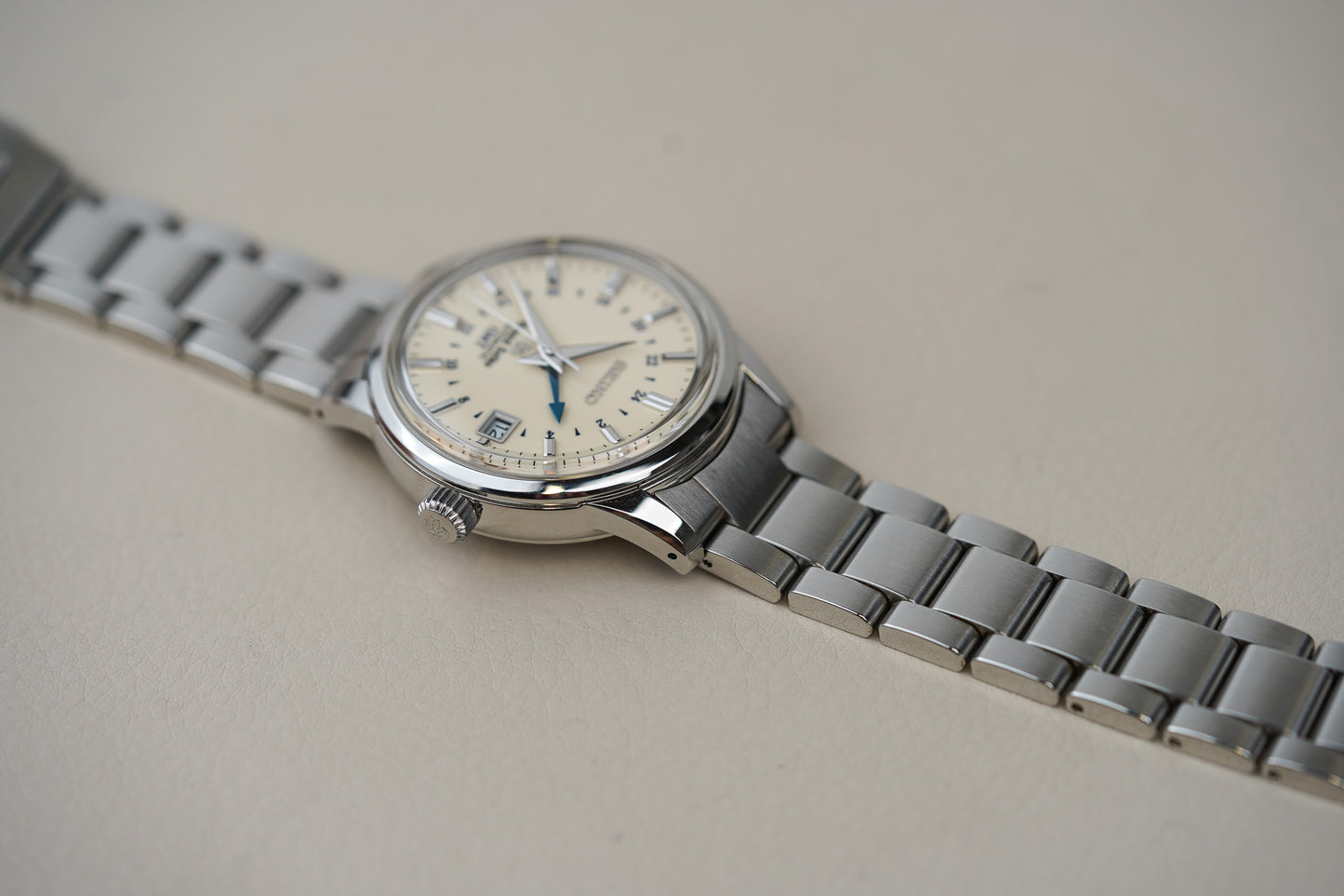 Grand Seiko Elegance GMT SBGM003